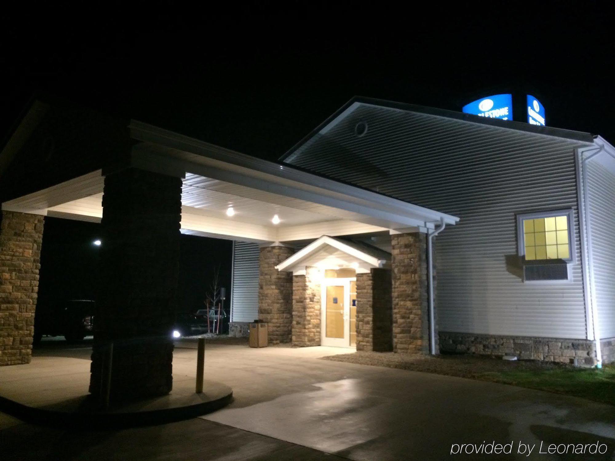 Cobblestone Hotel & Suites - Punxsutawney エクステリア 写真